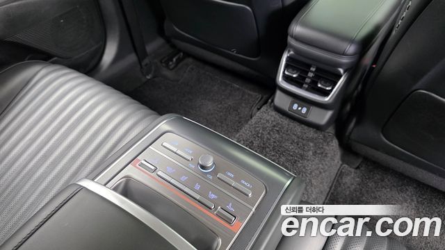 Hyundai Grandeur (GN7) 3,5 Gasoline 4WD Calligraphy 2025 — фото 19