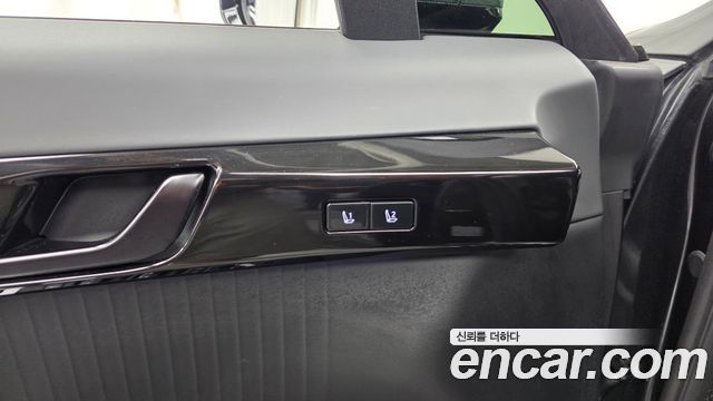 Hyundai Grandeur (GN7) 3,5 Gasoline 4WD Calligraphy 2025 — фото 31
