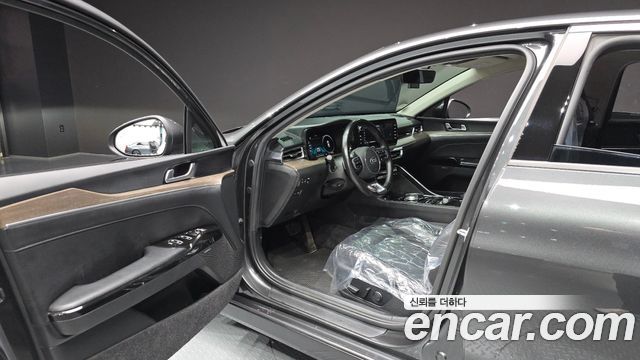 Kia K5 Hybrid (III) Noblesse 2020 — фото 10