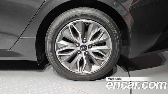 Kia K5 Hybrid (III) Noblesse 2020 — фото 21