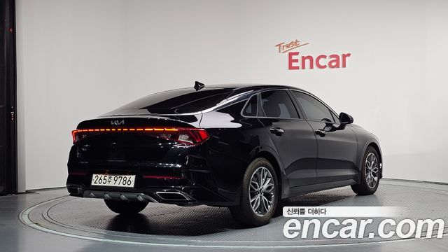 Kia K5 (III) 2.0 Noblesse 2022 — фото 2