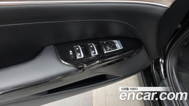 Kia K5 (III) 2.0 Noblesse 2022 — фото 29