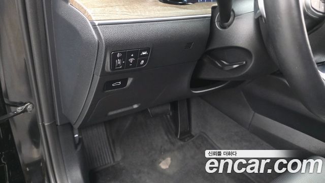 Kia K5 (III) 2.0 Noblesse 2022 — фото 33