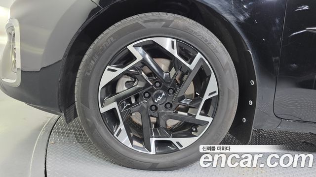 Kia Carnival 9-Seater Noblesse Special 2020 — фото 5