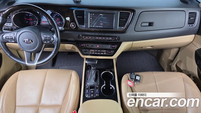 Kia Carnival 9-Seater Noblesse Special 2020 — фото 7