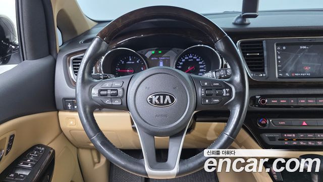 Kia Carnival 9-Seater Noblesse Special 2020 — фото 13