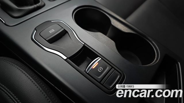 Renault Korea SM6 1.3 TCe SE 2021 — фото 17