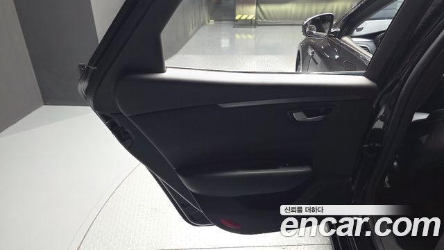 Renault Korea SM6 1.3 TCe SE 2021 — фото 25