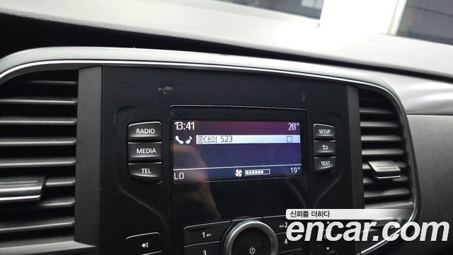Renault Korea SM6 1.3 TCe SE 2021 — фото 29