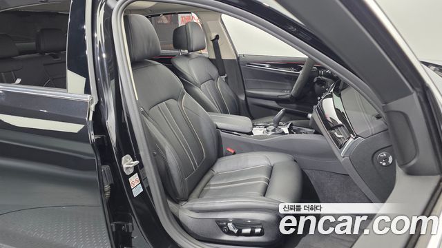 BMW 5 Series (G30) 520i Luxury 2022 — фото 26