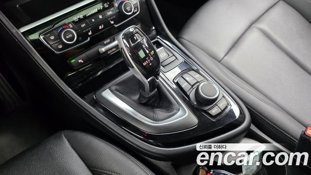 BMW 2 Series Active Tourer (F45) Advantage 2021 — фото 9