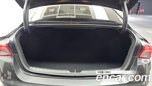 Kia K5 (III) 2.0 Prestige 2022 — фото 20