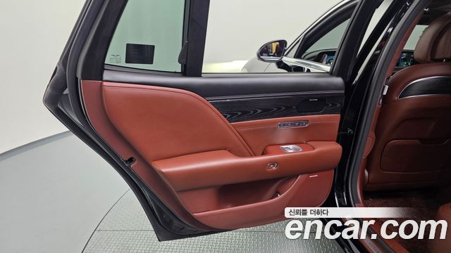 Genesis G90 (RS4) Gasoline 3.5 Turbo AWD 2022 — фото 25