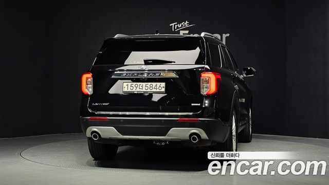 Ford Explorer (VI) 2.3 LimIted 4WD 2020 — фото 4