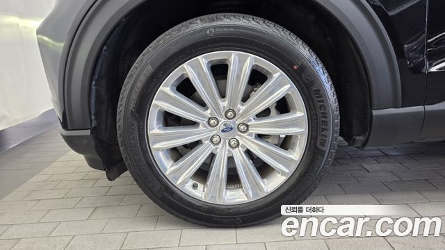 Ford Explorer (VI) 2.3 LimIted 4WD 2020 — фото 5