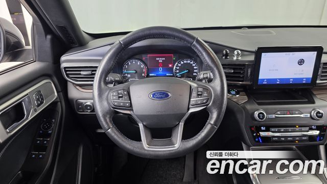 Ford Explorer (VI) 2.3 LimIted 4WD 2020 — фото 13