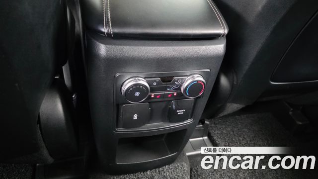 Ford Explorer (VI) 2.3 LimIted 4WD 2020 — фото 19