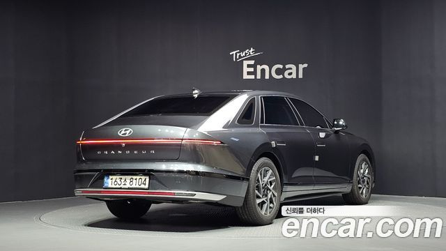 Hyundai Grandeur (GN7) 2,5 Gasoline 2WD Premium 2023 — фото 2