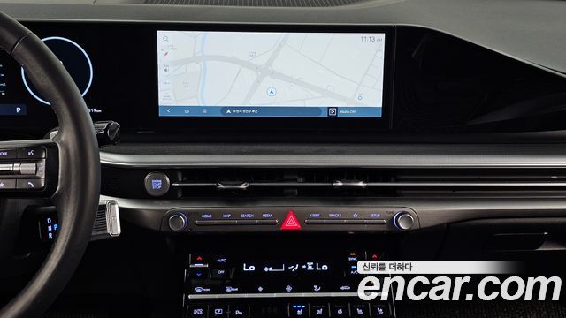 Hyundai Grandeur (GN7) 2,5 Gasoline 2WD Premium 2023 — фото 14