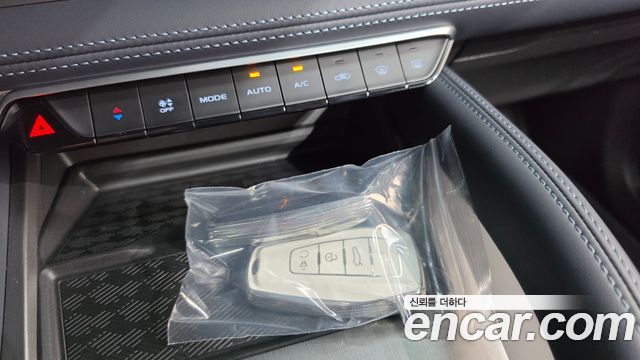 Renault Korea Grand Koleos 1.5 E-TECH Iconic 2WD 2025 — фото 20