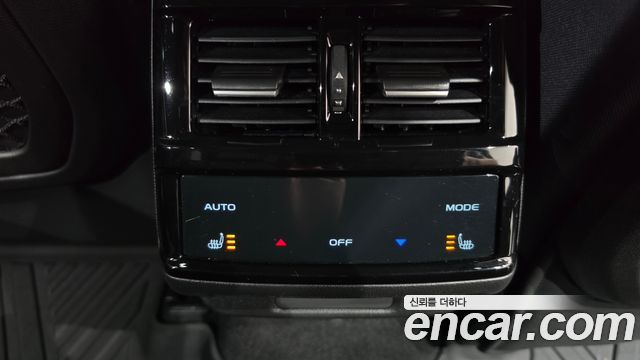 Renault Korea Grand Koleos 1.5 E-TECH Iconic 2WD 2025 — фото 41