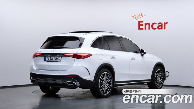 Mercedes-Benz GLC-Class (X254) GLC300 4MATIC AMG Line 2023 — фото 2
