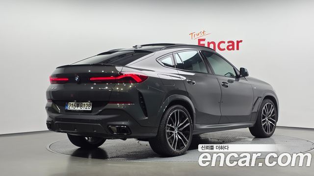 BMW X6 (G06) xDrive40i M Sport Pro Best Seller Edition 2026 — фото 2