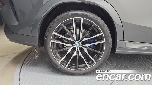 BMW X6 (G06) xDrive40i M Sport Pro Best Seller Edition 2026 — фото 5