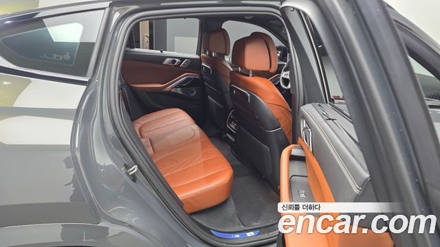 BMW X6 (G06) xDrive40i M Sport Pro Best Seller Edition 2026 — фото 12