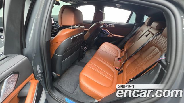 BMW X6 (G06) xDrive40i M Sport Pro Best Seller Edition 2026 — фото 26