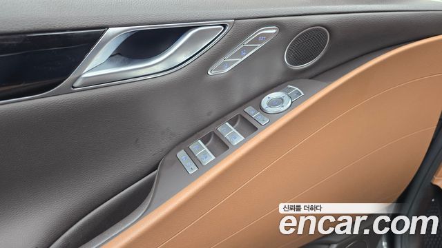 Genesis G80 (RG3) Gasoline 2.5 Turbo AWD 2024 — фото 29