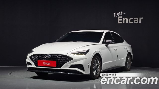 Hyundai Sonata (DN8) 2.0 Premium Plus