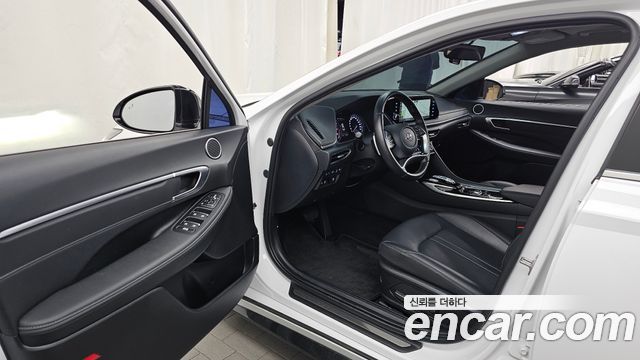 Hyundai Sonata (DN8) 2.0 Premium Plus 2023 — фото 10