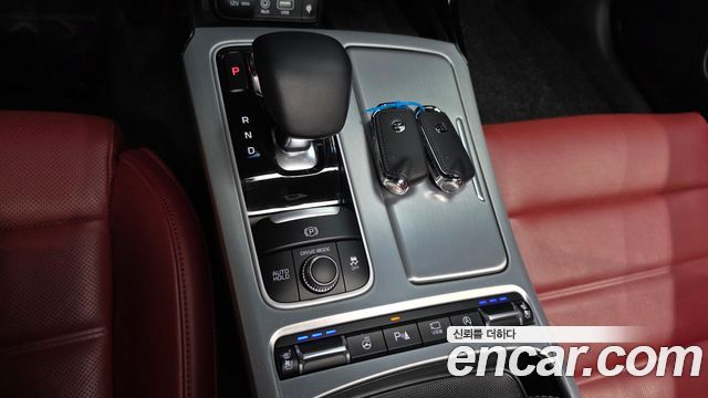 Kia Stinger 2.0 Turbo AWD Platinum 2020 — фото 9
