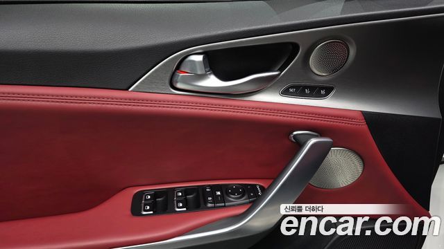 Kia Stinger 2.0 Turbo AWD Platinum 2020 — фото 19