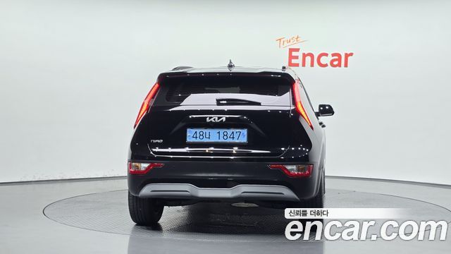 Kia Niro EV Air 2024 — фото 4