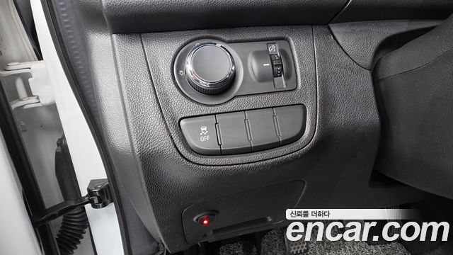 Chevrolet Spark Van 2021 — фото 19