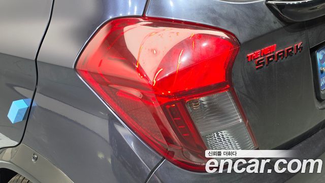 Chevrolet Spark Van 2021 — фото 23