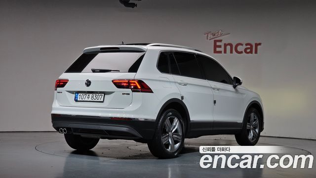 Volkswagen Tiguan (II) 2.0 TDI 4Motion Prestige 2018 — фото 2
