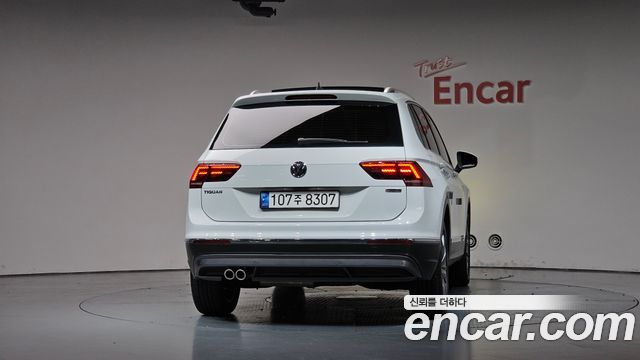 Volkswagen Tiguan (II) 2.0 TDI 4Motion Prestige 2018 — фото 4