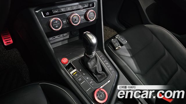 Volkswagen Tiguan (II) 2.0 TDI 4Motion Prestige 2018 — фото 9