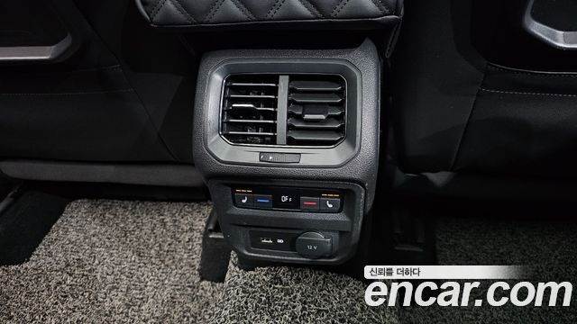 Volkswagen Tiguan (II) 2.0 TDI 4Motion Prestige 2018 — фото 19