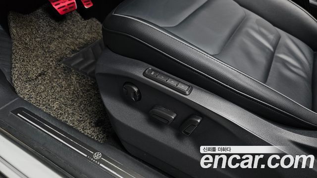 Volkswagen Tiguan (II) 2.0 TDI 4Motion Prestige 2018 — фото 33