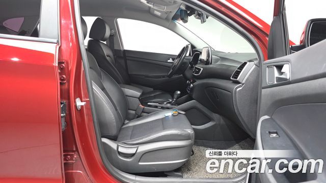 Hyundai Tucson Gasoline 1.6 turbo 2WD Modern 2019 — фото 26