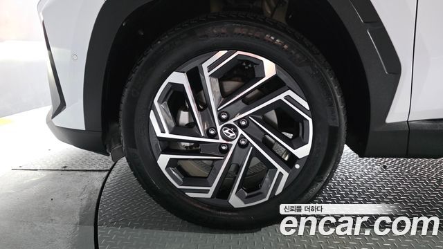 Hyundai Tucson Hybrid (NX4) HEV 1.6 4WD Inspiration 2024 — фото 5