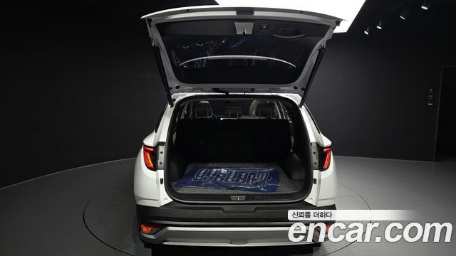 Hyundai Tucson Hybrid (NX4) HEV 1.6 4WD Inspiration 2024 — фото 20