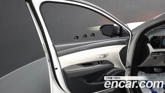 Hyundai Tucson Hybrid (NX4) HEV 1.6 4WD Inspiration 2024 — фото 24