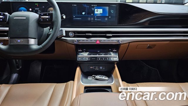 Hyundai Grandeur (GN7) 2,5 Gasoline 2WD Premium 2023 — фото 13