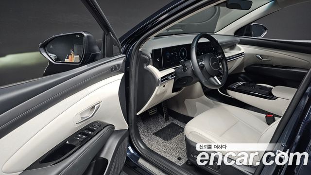Hyundai Tucson (NX4) Gasoline 1.6 Turbo 2WD Inspiration 2025 — фото 10