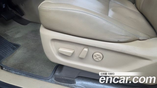 Kia Carnival 9-Seater Prstige 2019 — фото 31